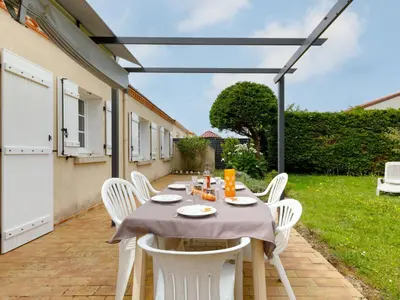 Boissons dans l'établissement Holiday Home L'Horizon by Interhome