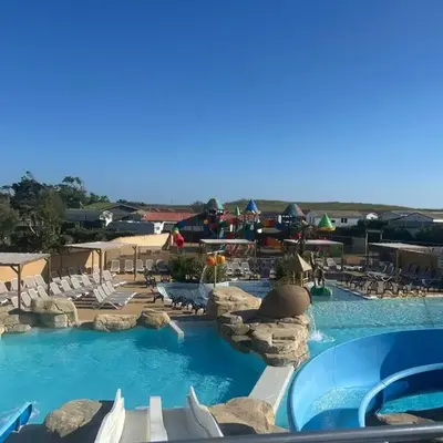 Sol à gogo 3 Chambres à 50 m de la plage
