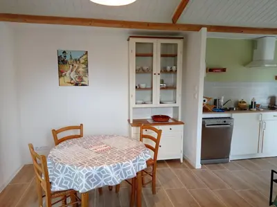 Cuisine ou kitchenette dans l'établissement Gîte rural calme et bien situé