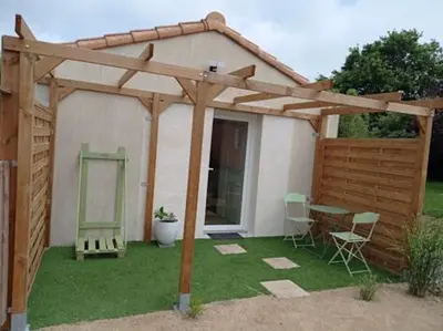 Jardin de l'établissement Gîte rural calme et bien situé