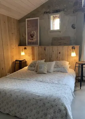 Un ou plusieurs lits dans un hébergement de l'établissement Le logis de la Grange aux Gîtes de l'Etang des Noues,
