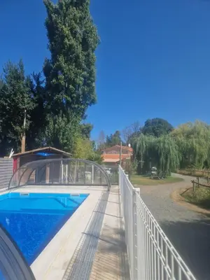 Piscine de l'établissement Gite villa Diana piscine ou située à proximité