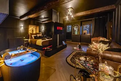 Coin salon dans l'établissement Le Havre de Pierres, Puy du Foù