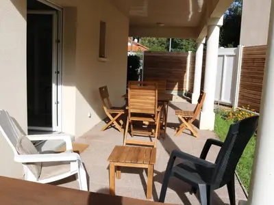 Plan de l'établissement Appartement confortable avec jardin privatif, proche plage, idéal pour couple - FR-1-364-184