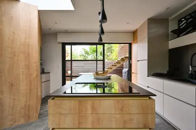 Cuisine ou kitchenette dans l'établissement Bali Beach - Vue mer proche de la plage