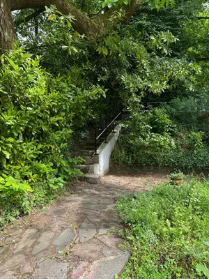 Jardin de l'établissement Le Mendo - Wi-Fi, TV, Parking, Moderne, Neuf