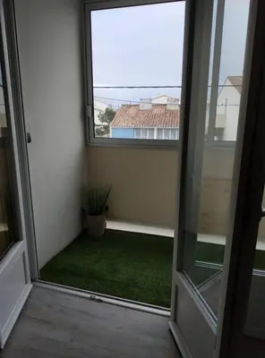 Balcon ou terrasse dans l'établissement Appartement - 4 personnes - Saint-Hilaire-de-Riez