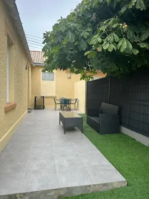 Jardin de l'établissement A l'ombre du Marronnier