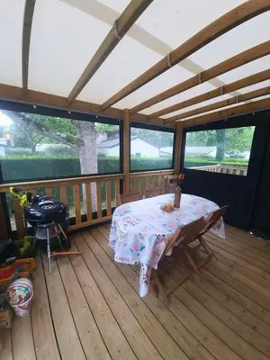 Balcon ou terrasse dans l'établissement Bungalow, 3 chambres
