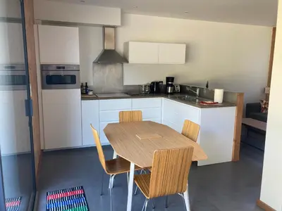 Cuisine ou kitchenette dans l'établissement Petit Gîte 2 - 4 personnes
