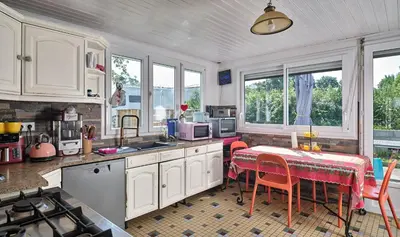 Cuisine ou kitchenette dans l'établissement La Résidence AKWABA