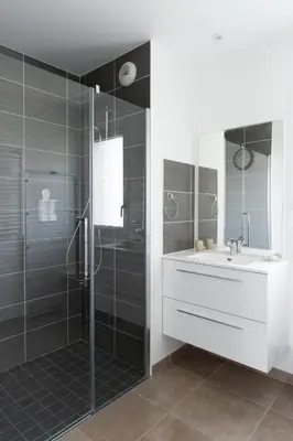 Salle de bains dans l'établissement Le Marnier - Moderne & Central