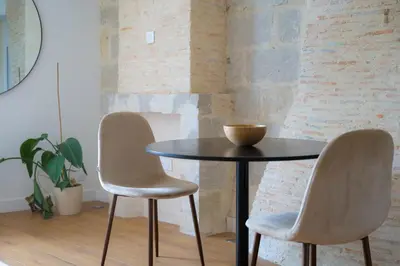 Coin salon dans l'établissement Très agréable studio - 2 personnes - cœur de ville Angers