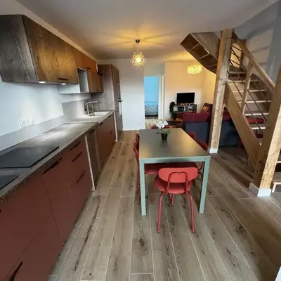 Maison pilotis 6 pers 50m mer