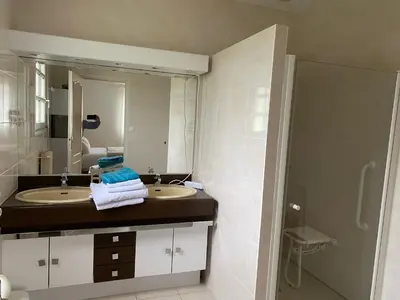 Salle de bains dans l'établissement Maminet