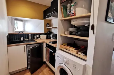 Cuisine ou kitchenette dans l'établissement Appartement T2 avec jardin proche plage