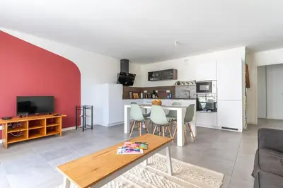 Cuisine ou kitchenette dans l'établissement La Nantaise