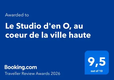 Certificat, récompense, panneau ou autre document affiché dans l'établissement Le Studio d'en O, au coeur de la ville haute