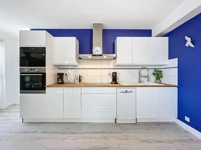 Cuisine ou kitchenette dans l'établissement Apartment Les Roches by Interhome