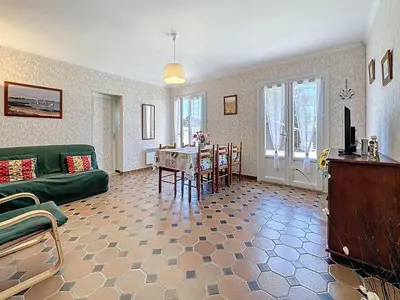 Coin salon dans l'établissement Holiday Home Ryff by Interhome