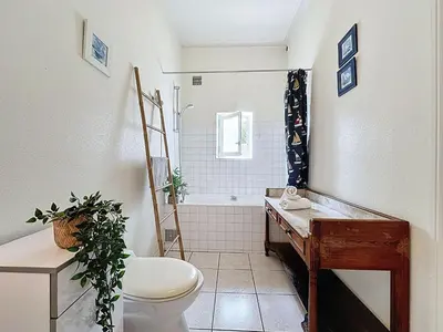 Salle de bains dans l'établissement Holiday Home Ker Madeleine by Interhome