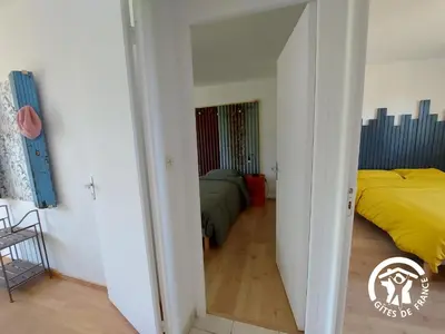 Un ou plusieurs lits dans un hébergement de l'établissement Chez Auguste