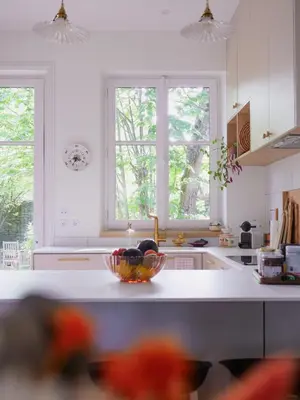 Cuisine ou kitchenette dans l'établissement Villa Le Zéphyr - Charme, confort et tranquillité à 200m de l'océan