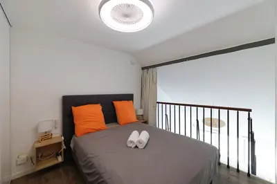 Un ou plusieurs lits dans un hébergement de l'établissement Nantes Center Flat 4 persons