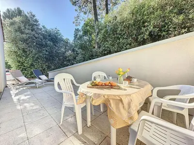 Jardin de l'établissement Holiday Home Epicea by Interhome