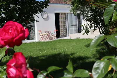 Jardin de l'établissement Li li et rose - Suite avec jacuzzi privatif