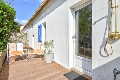 Balcon ou terrasse dans l'établissement Le reflet des dunes - jardin - 300 m de la plage