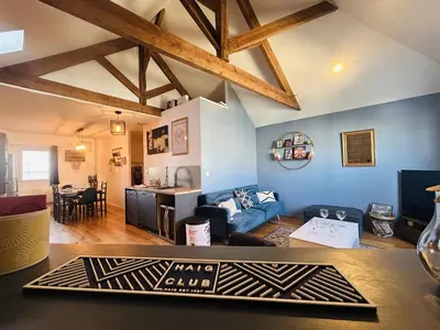 Coin salon dans l'établissement Casa Rive Maine