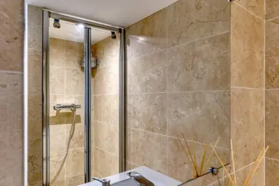 Salle de bains dans l'établissement Perchoir Nantais - Hyper-Center