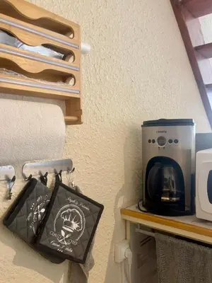 Cuisine ou kitchenette dans l'établissement Bel appartement à 100m de la plage avec parking privé