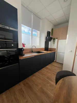 Cuisine ou kitchenette dans l'établissement La Récré