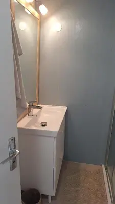 Salle de bains dans l'établissement Maison Noirmoutier plage des Sableaux