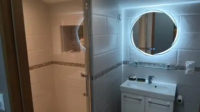 Salle de bains dans l'établissement Gite bleu