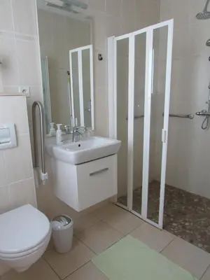 Salle de bains dans l'établissement Chambre D'hôtes La Basse Gougeonnière