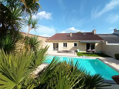 Piscine de l'établissement 229 - villa de la fosse a l ane ou située à proximité