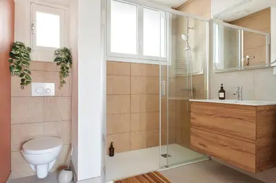 Salle de bains dans l'établissement Les quais la gare