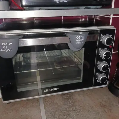 Cuisine ou kitchenette dans l'établissement Vue imprenable sur la mer