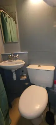 Salle de bains dans l'établissement Studio calme