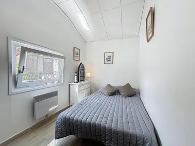 Un ou plusieurs lits dans un hébergement de l'établissement Holiday Home Les Coquillages by Interhome