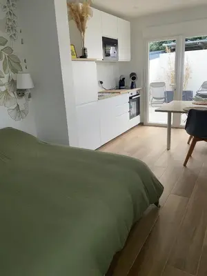 Cuisine ou kitchenette dans l'établissement Le studio entre Nantes et bord de Loire