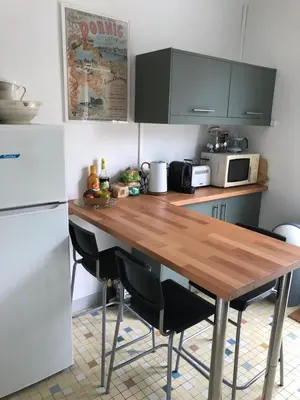 Cuisine ou kitchenette dans l'établissement Maison Pornic a 300m de la plage