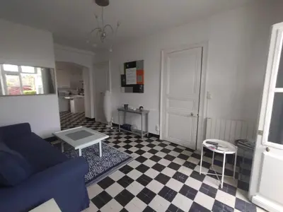 Cuisine ou kitchenette dans l'établissement Charmant appartement Pornic