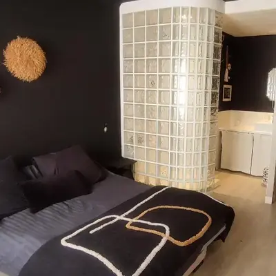 Chambre avec entrée Privée au calme