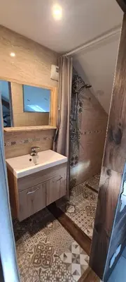 Salle de bains dans l'établissement Maison proche centre ville Nantes