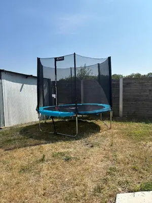 Tennis de table au sein de l'établissement Maison familiale ou à proximité