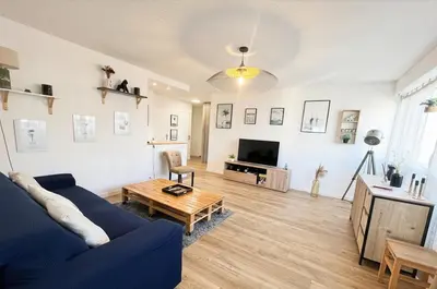 Télévision ou salle de divertissement dans l'établissement Wattignies 4 people TV and WiFi
